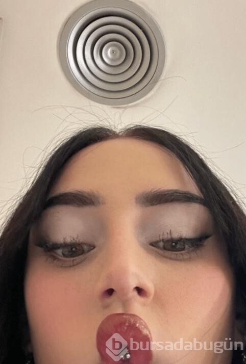 Nicki Nicole'un pozu gündem oldu