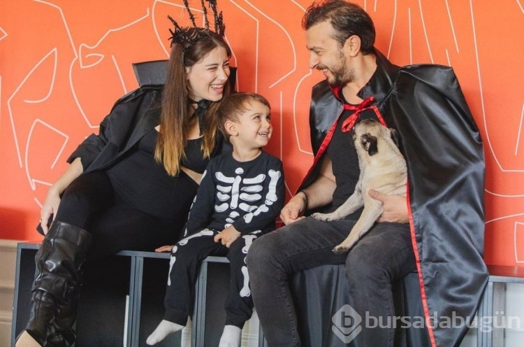 Hazal Kayanın köpeği hamile çıktı