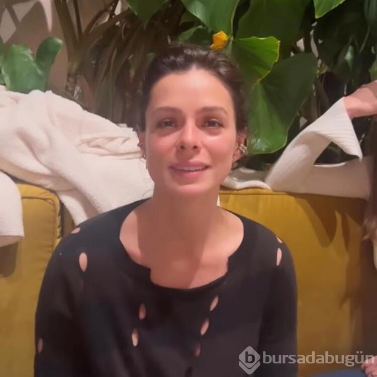 Özge Özpirinçci tarzını yeniledi