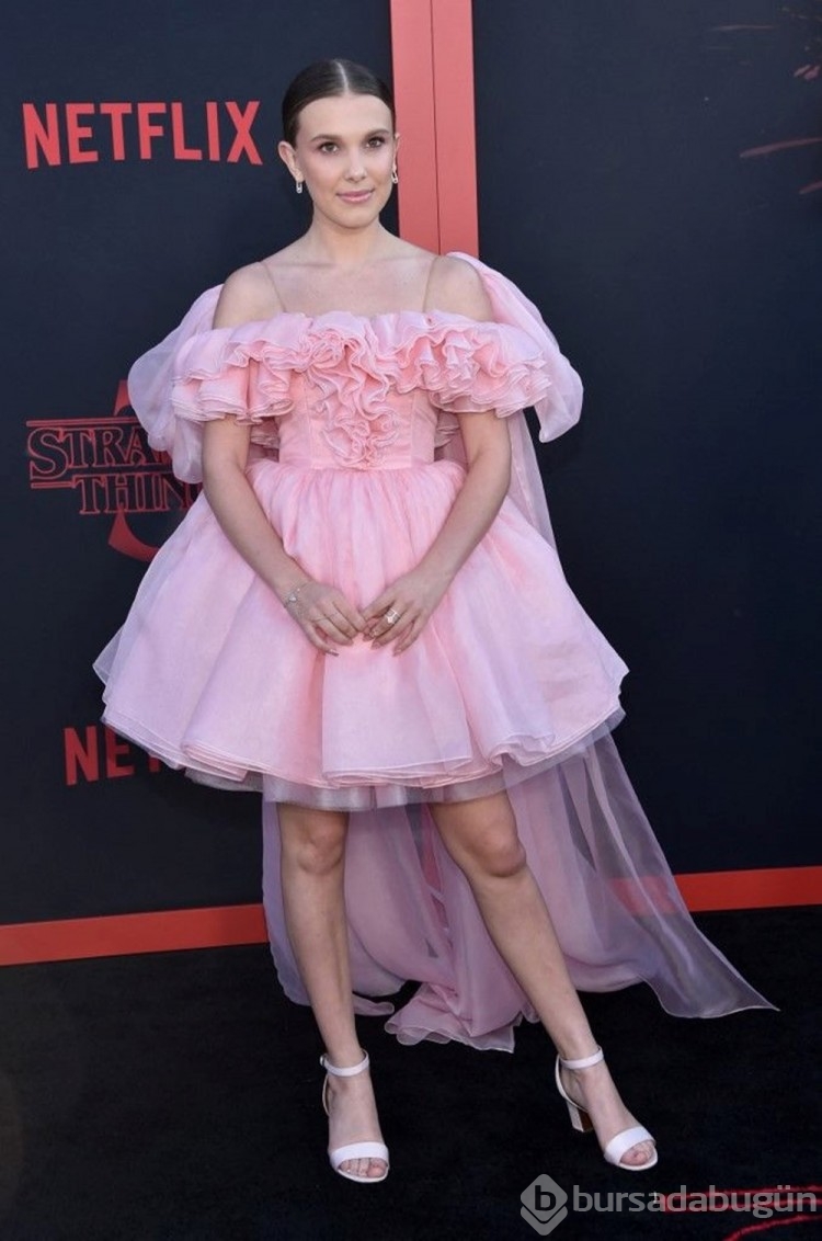 Millie Bobby Brown ve Margot Robbie eleştiriliyor
