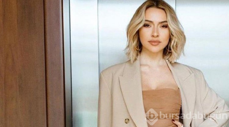 Hadisenin dekolteli pozları beğeni butonunu çökertti!