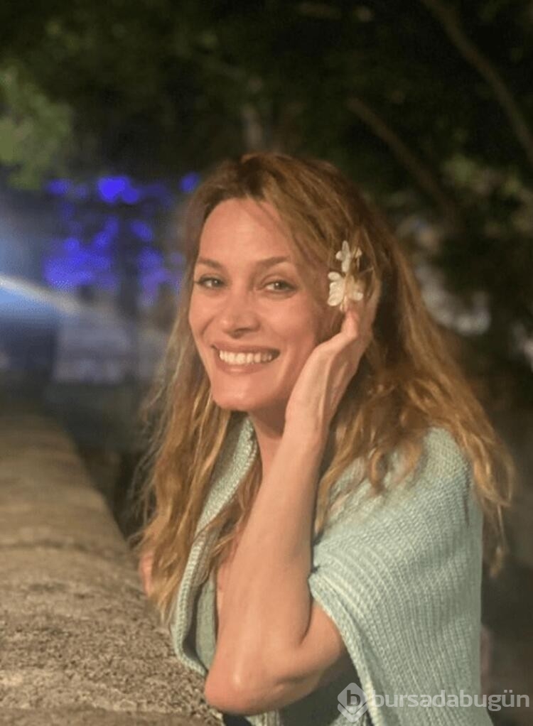 Ebru Cündübeyoğlu üniversite anılarını paylaştı