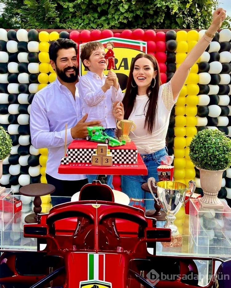 Fahriye Evcen ve Burak Özçivit'in ikinci çocuklarının adı belli oldu