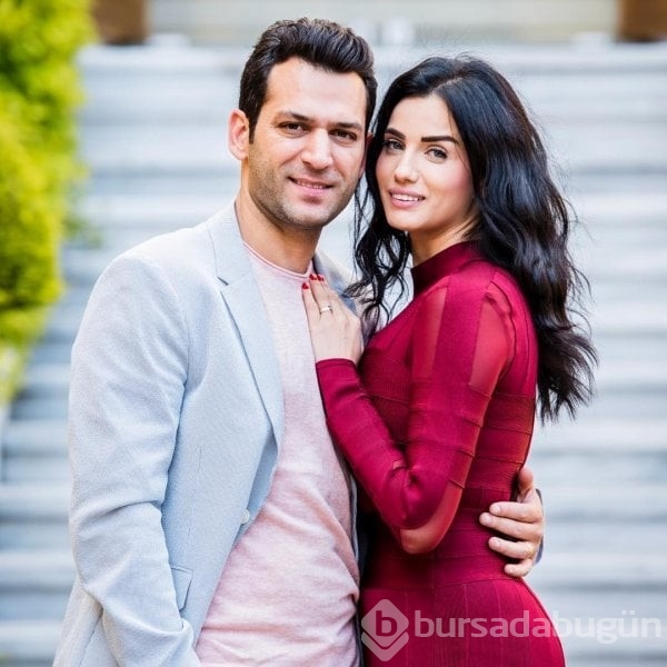 Murat Yıldırım romantik yıl dönümü paylaşımı yaptı