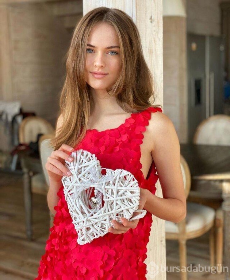 Dünyanın En Güzel Kızı Kristina Pimenova Kendine Hayran Bıraktı Foto