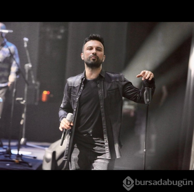 Tarkan 30'uncu yılını kutladı