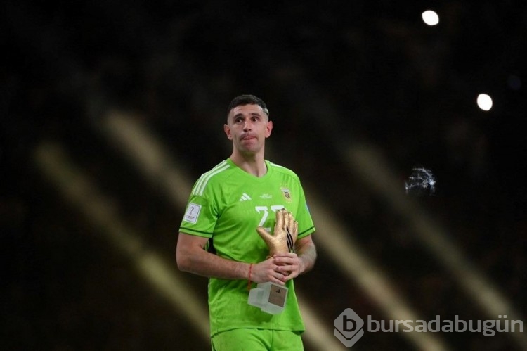 Emiliano Martinez ile Adil Rami polemiği devam ediyor