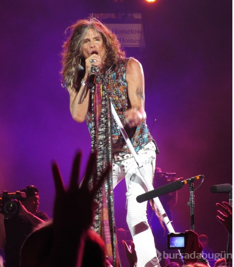 Steven Tyler cinsel taciz ile suçlanıyor