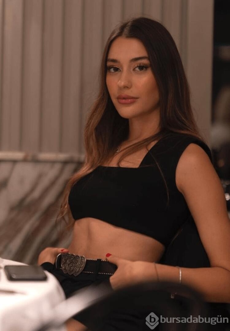 Survivor 2023 yarışmacısından dikkat çeken pozlar

