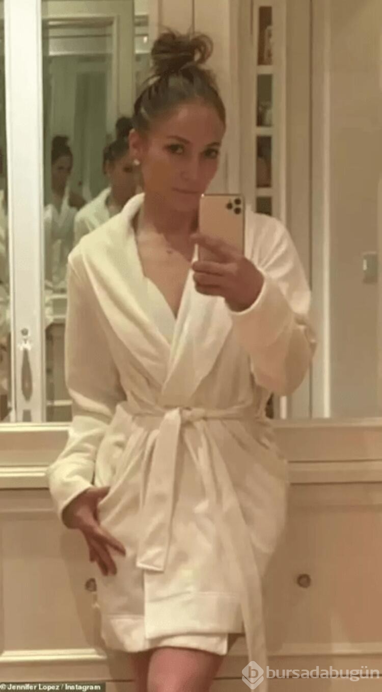 Jennifer Lopez düğününden kareleri paylaştı
