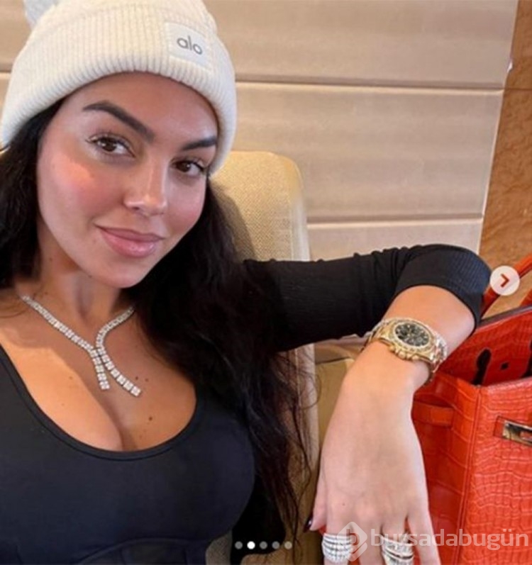 Ronaldo'nun sevgilisi Georgina Rodriguez'in jet paylaşımı