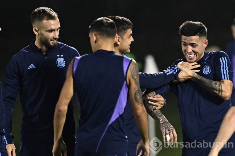 Enzo Fernandezden Chelsea'ya 120 milyon euro'luk imza 