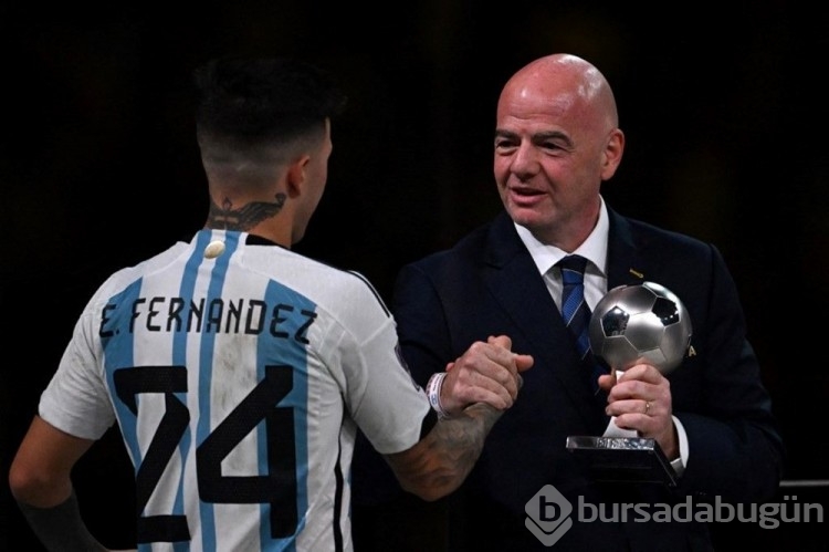 Enzo Fernandezden Chelsea'ya 120 milyon euro'luk imza 