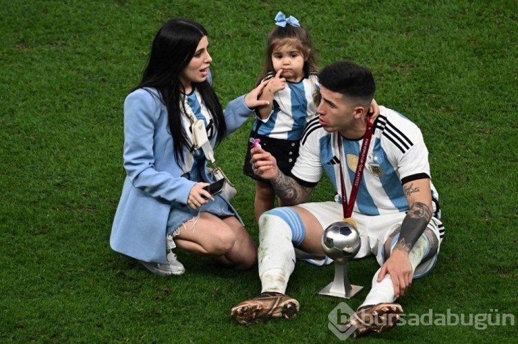 Enzo Fernandezden Chelsea'ya 120 milyon euro'luk imza 