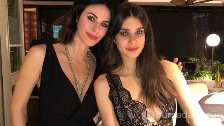 Deren Talu: Her şey annemle güzel

