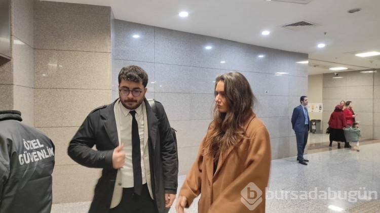 Eda Taşpınar mescit içerisinde poz vermesi nedeniyle ifade verdi
