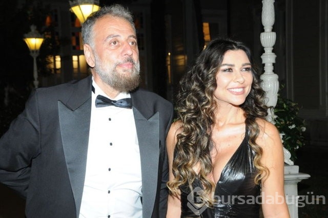 Hamdi Alkan ile Selen Görgüzel alışverişte