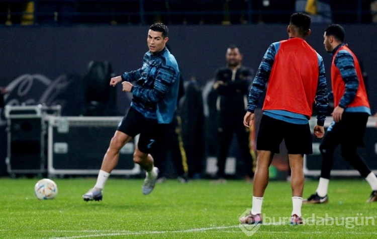 Cristiano Ronaldo yeni takımı ile ilk kez antrenmana çıktı