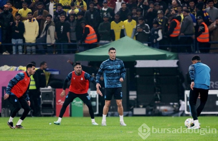 Cristiano Ronaldo yeni takımı ile ilk kez antrenmana çıktı