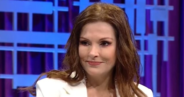 Aydan Şener: Eskiden helikopterle bikinili fotoğrafını çekeceğiz diye teklifler gelirdi
