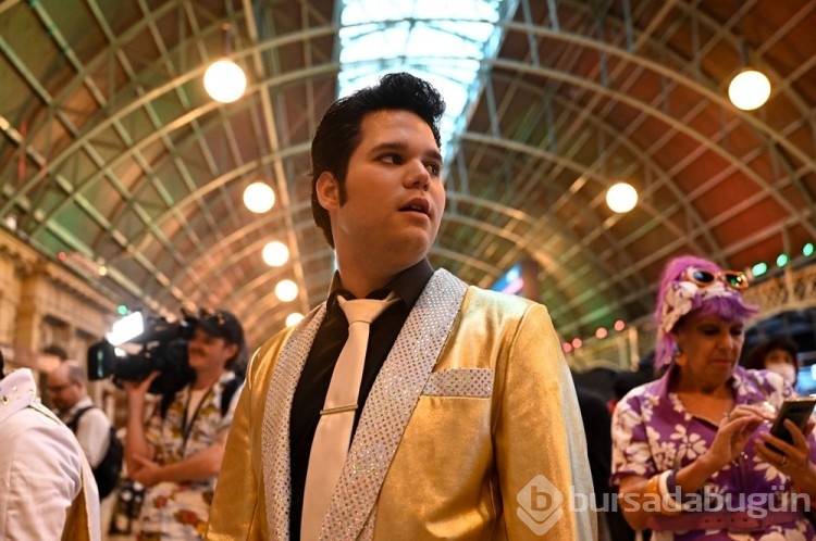 Hayranları, Elvis Presley'nin doğum günü için  Elvis Festivali'ne gitti