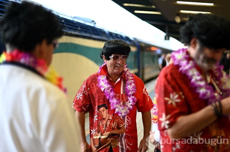 Hayranları, Elvis Presley'nin doğum günü için  Elvis Festivali'ne gitti