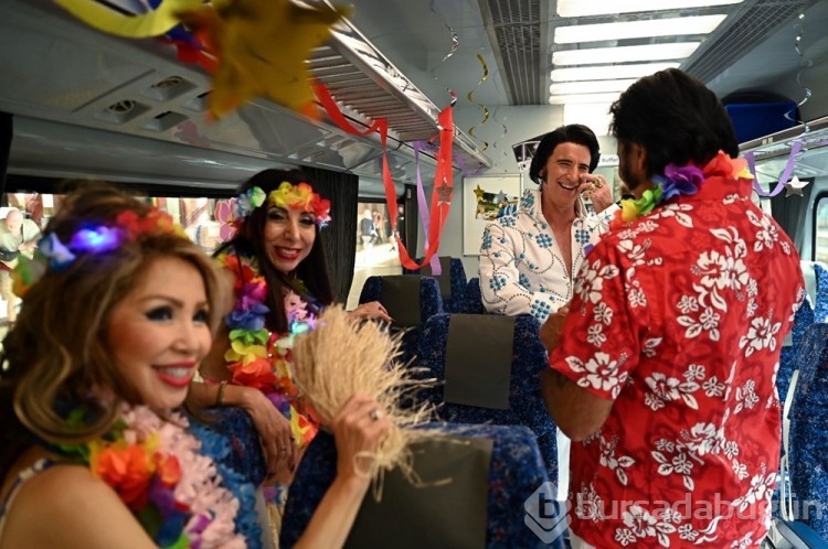 Hayranları, Elvis Presley'nin doğum günü için  Elvis Festivali'ne gitti