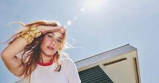 Hazal Kaya'dan hamilelik pozları
