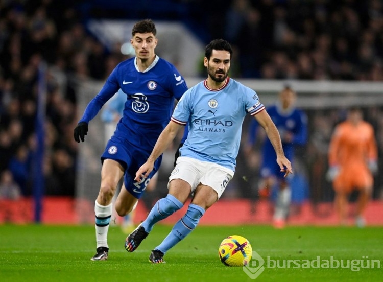 Manchester City Chelsea'yi tek golle geçti