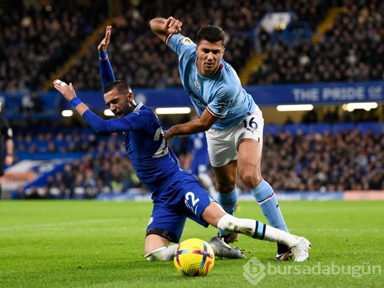 Manchester City Chelsea'yi tek golle geçti