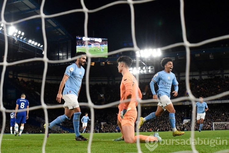 Manchester City Chelsea'yi tek golle geçti