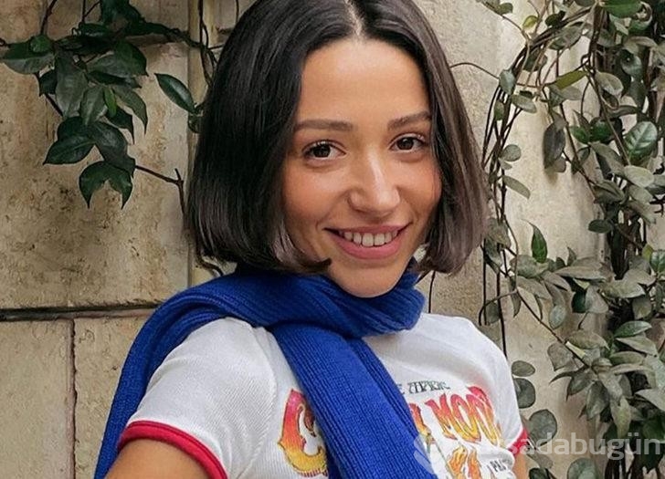 Ekşi Sözlük Zeynep Bastık'ın iç çamaşırını konuşuyor!