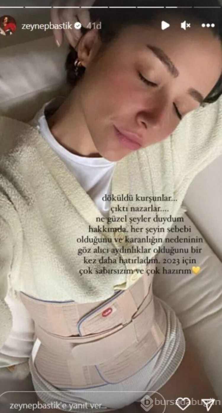 Ekşi Sözlük Zeynep Bastık'ın iç çamaşırını konuşuyor!