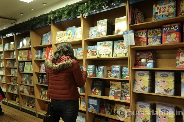 Dünyanın en büyük yüzen kütüphanesi: Logos Hope