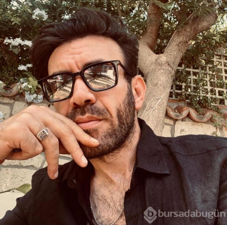 Mehmet Yılmaz Ak yüzünü gizleyen gizemli kız arkadaşıyla görüntülendi!
