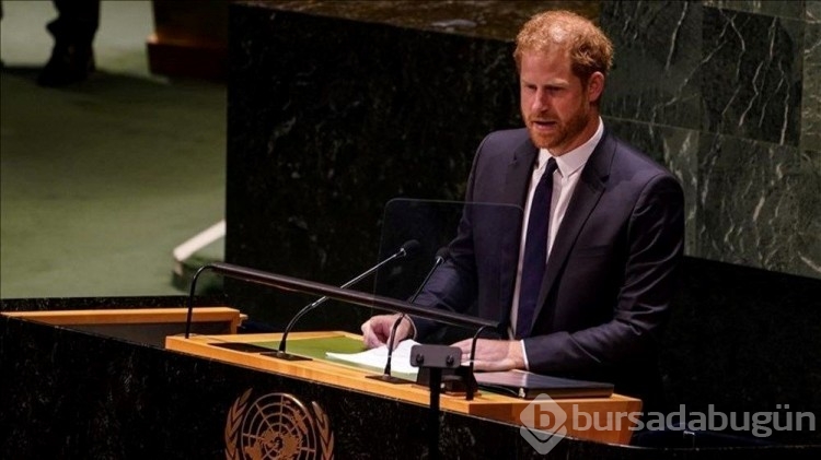 Prens Harry Kraliçe Elizabeth'in ölüm haberini internetten aldığını açıkladı
