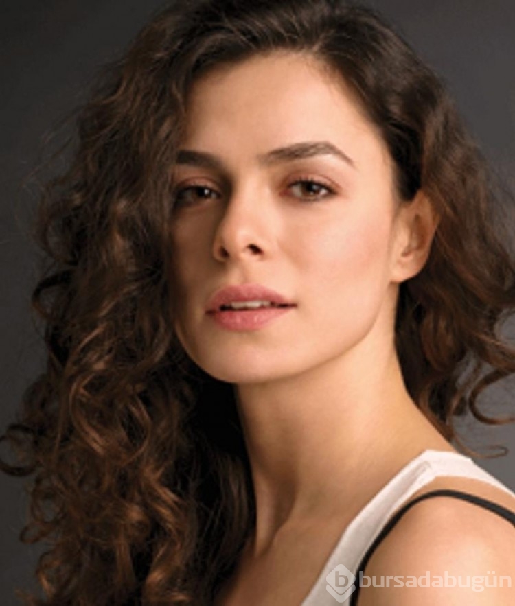 Özge Özpirinçci oyunculuğu anlattı