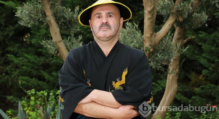 Şafak Sezer Japon oldu
