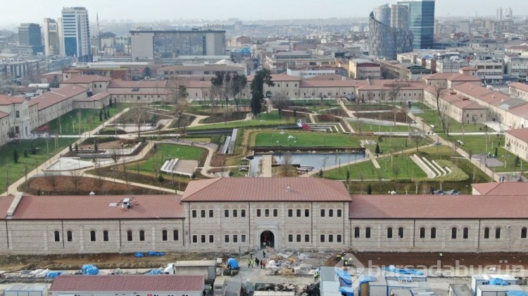 İstanbul'un en büyük kütüphanesi: Rami Kışlası
