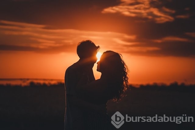 "Baba sorunları" kötü aşk hayatınızın nedeni olabilir! 