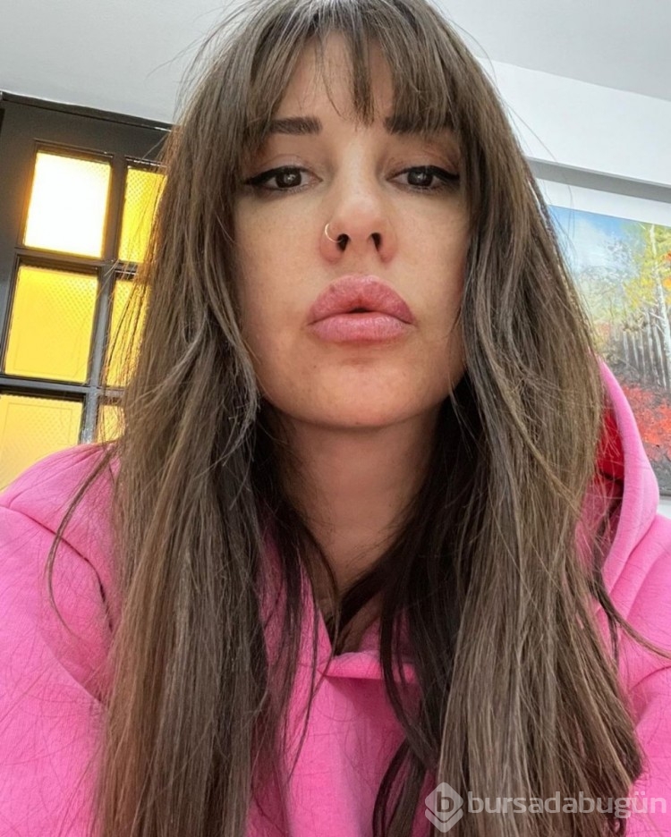 Ebru Destan filtresiz fotoğrafını paylaştı