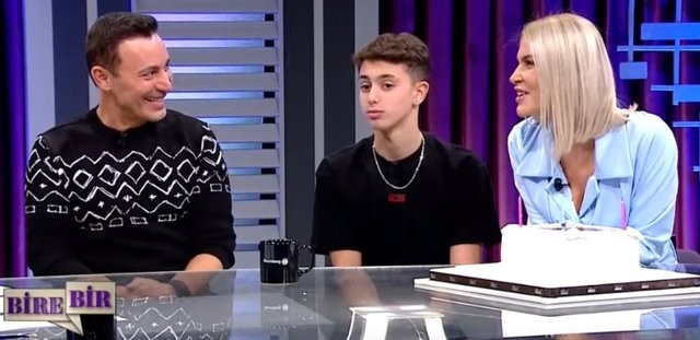 Ata Demirer :Aslında şarkıcı olmaya niyetim vardı