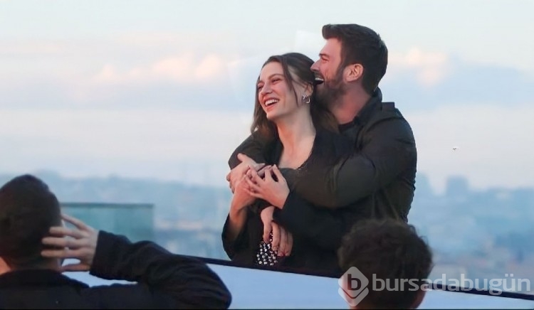 Serenay Sarıkaya ve Kıvanç Tatlıtuğ'un fotoğrafı sosyal medyada gündem oldu
