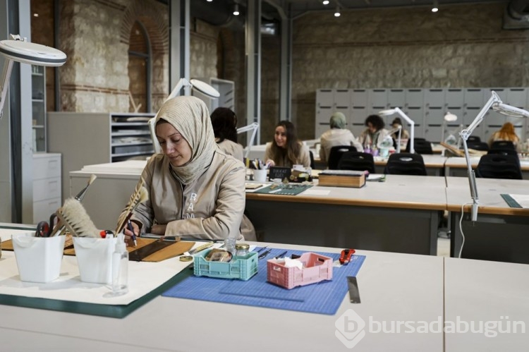 İstanbul'un en büyük kütüphanesi olan Rami kışlası Bugün açılıyor