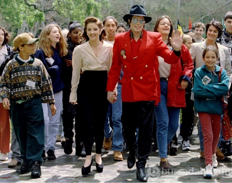 Elvis Presley'in kızı Lisa Presley hayatını kaybetti
