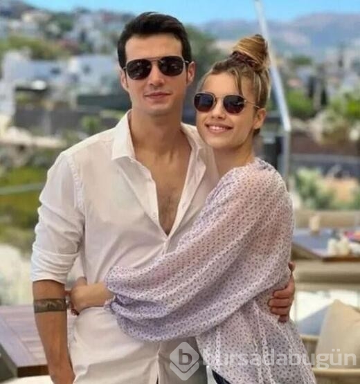Afra Saraçoğlu ve Mert Ramazan Demir sarmaş dolaş 

