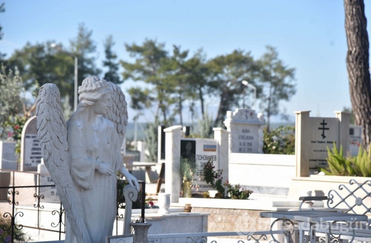 Antalya'da yabancıların aile mezarlığına ilgisi arttı