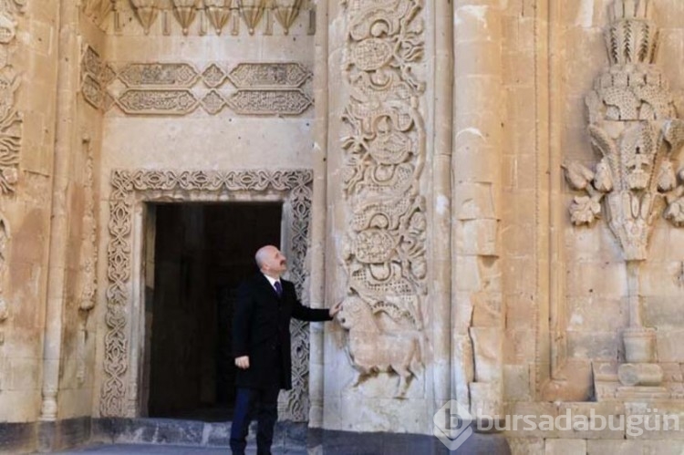Tarihi İshak Paşa Sarayı ziyaretçi rekorunu kırdı