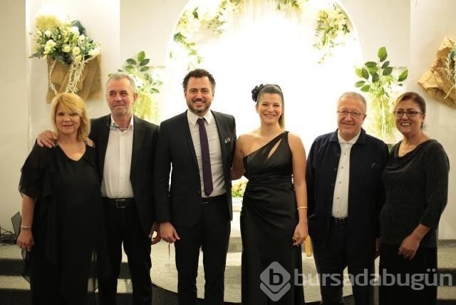 Survivor Ekstra yorumcusu Furkan Dede nişanlandı