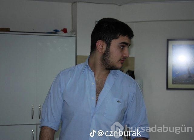 Fenomen CZN Burak'ın yıllar önceki haline yorum yağdı!